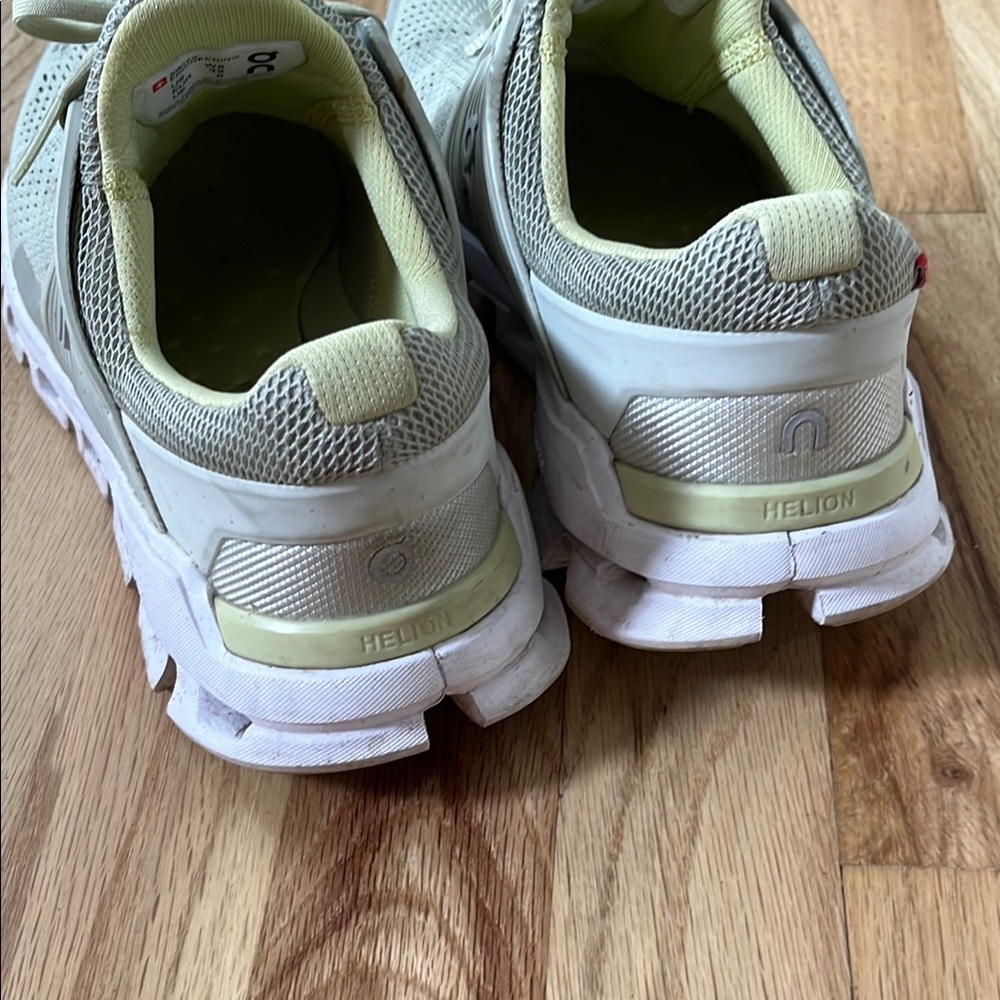 On Running Athletic Shoes with Breathable Knit Mesh in Light Green - Picture 6 of 9
